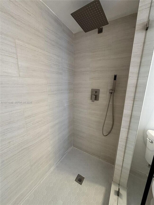 Building Photo - 6245 Old Court Rd