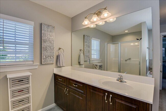 Building Photo - 847 Williford Run Dr