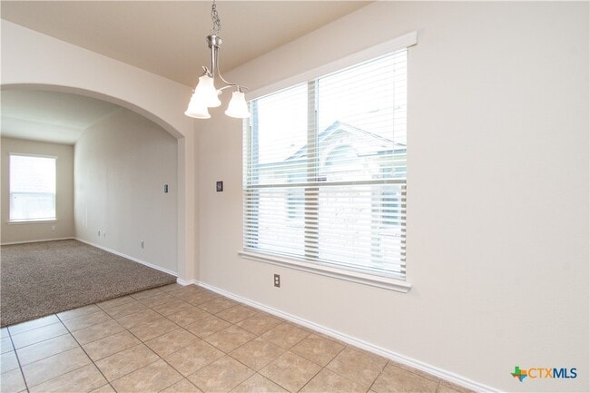 Building Photo - 1207 Fawn Lily Dr