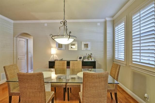 Building Photo - 3117 Rosedale Ave