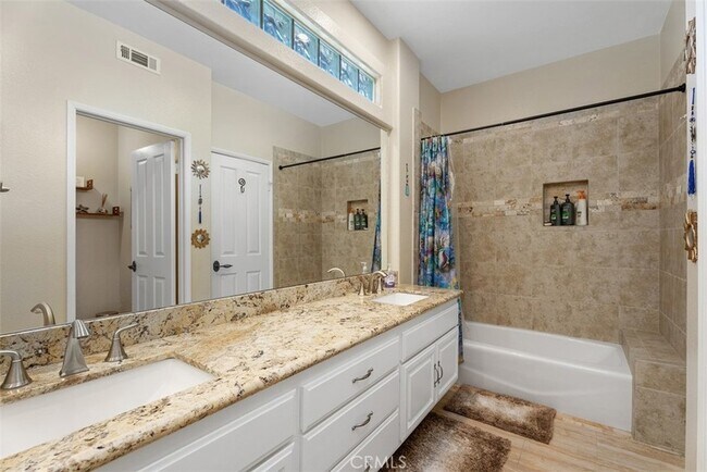 Building Photo - 33722 Bridgehampton Dr