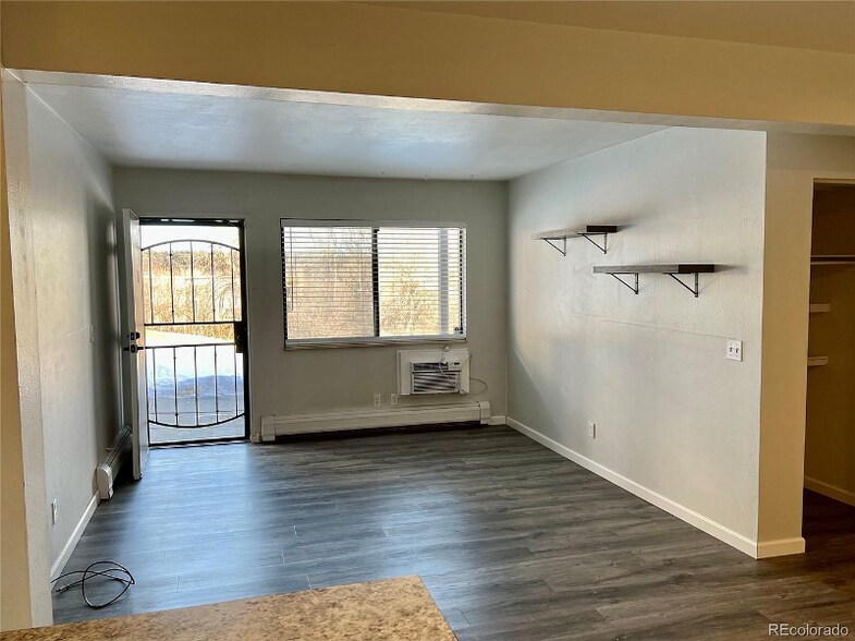 Building Photo - 5995 W Hampden Ave