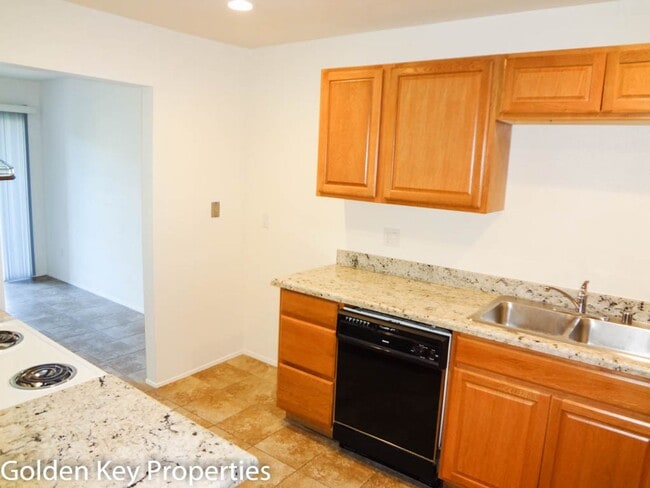 Building Photo - Beautiful spacious home in Mariners Point in Carlsbad!