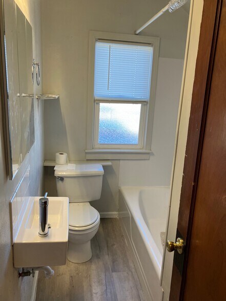 Bathroom - 6013 12th Ave