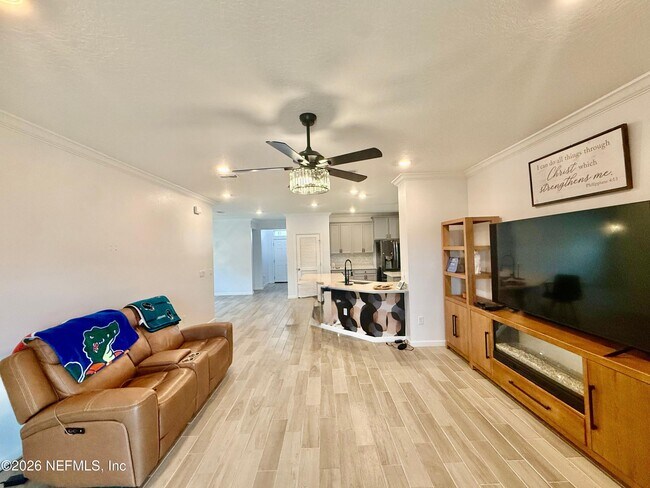 Building Photo - 9603 Lovage Ln