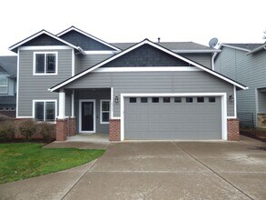 Building Photo - 5 Bedroom Home in South Salem! Near I-5