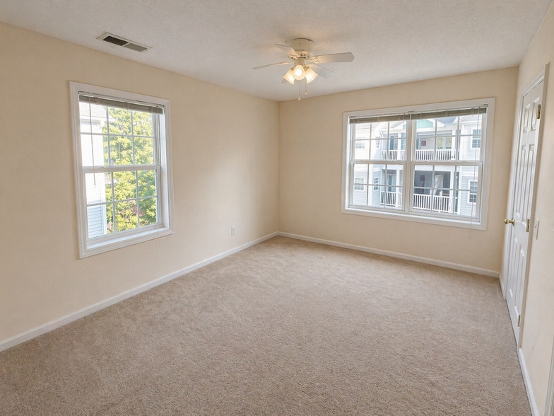 Building Photo - 1911 Wolftech Ln