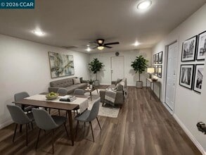 Building Photo - 3232 Sanguinetti Ln