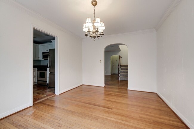 Building Photo - Remodeled 4BD/3BTH With a Single Car Garage Home Near Penn Square Mall and Classen Curve