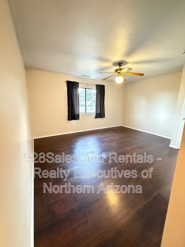 Building Photo - 11385 Homestead Ln