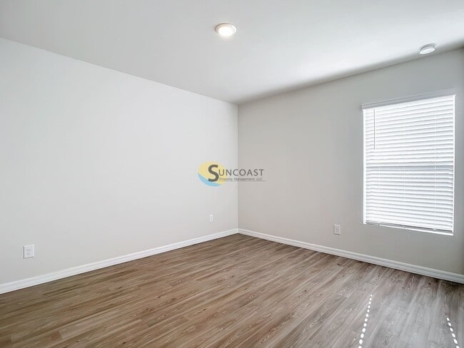 Building Photo - 15108 SW 37th Terrace