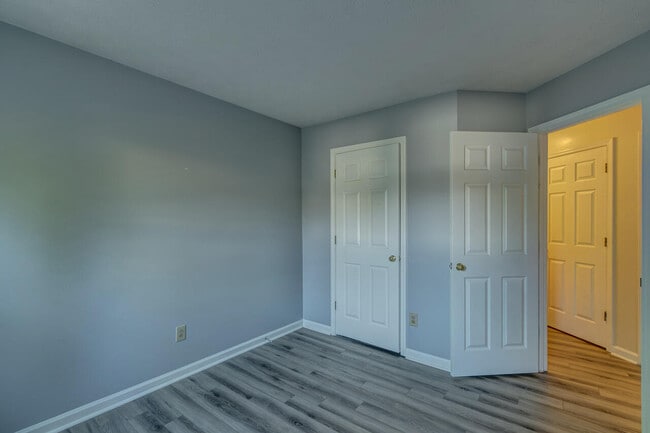 Building Photo - 3789 White Pine Dr