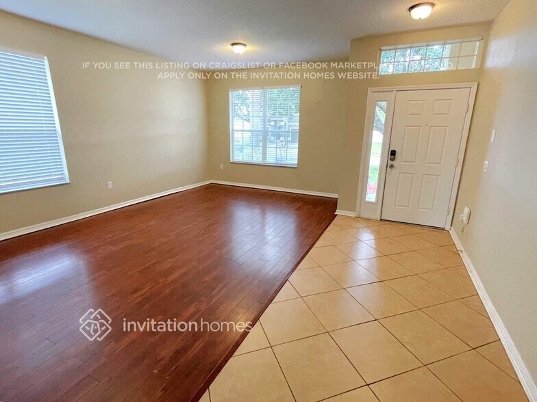 Building Photo - 506 Woodford Dr