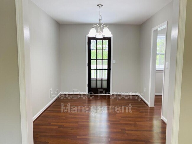 Building Photo - 12202 McClain St