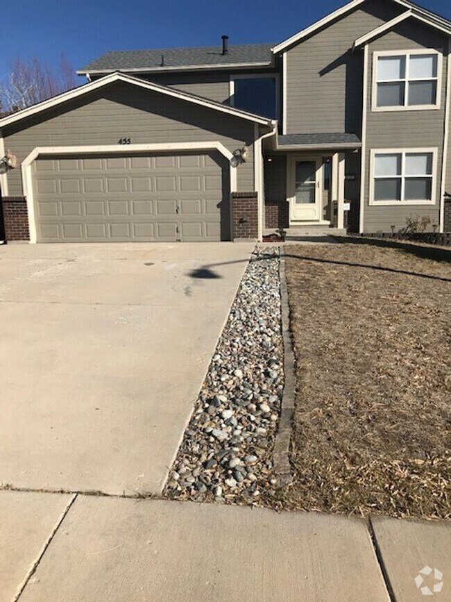 Building Photo - Lovely 2 Story with Finished Basement