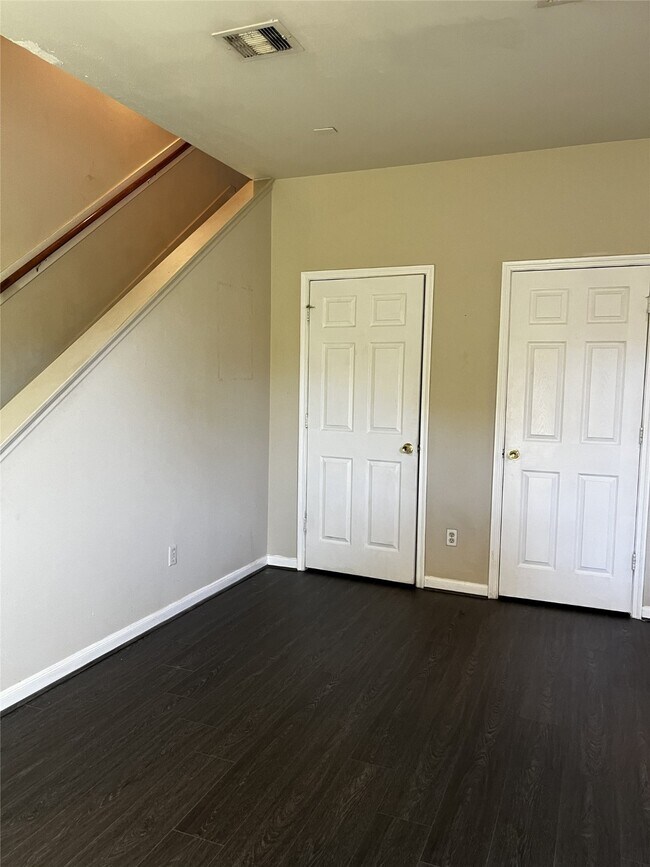 Building Photo - 11807 Chetman Dr