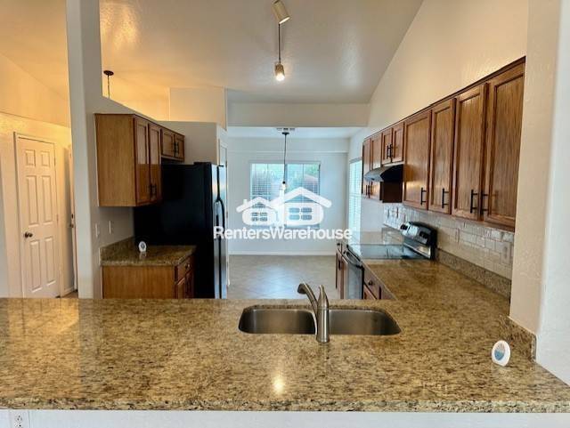 Building Photo - Charming 4BD/2BA Home for Rent in Goodyear
