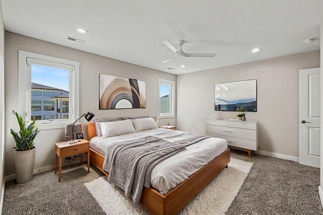 Building Photo - Luxury New Construction Townhome with Attached 2 Car Garage!