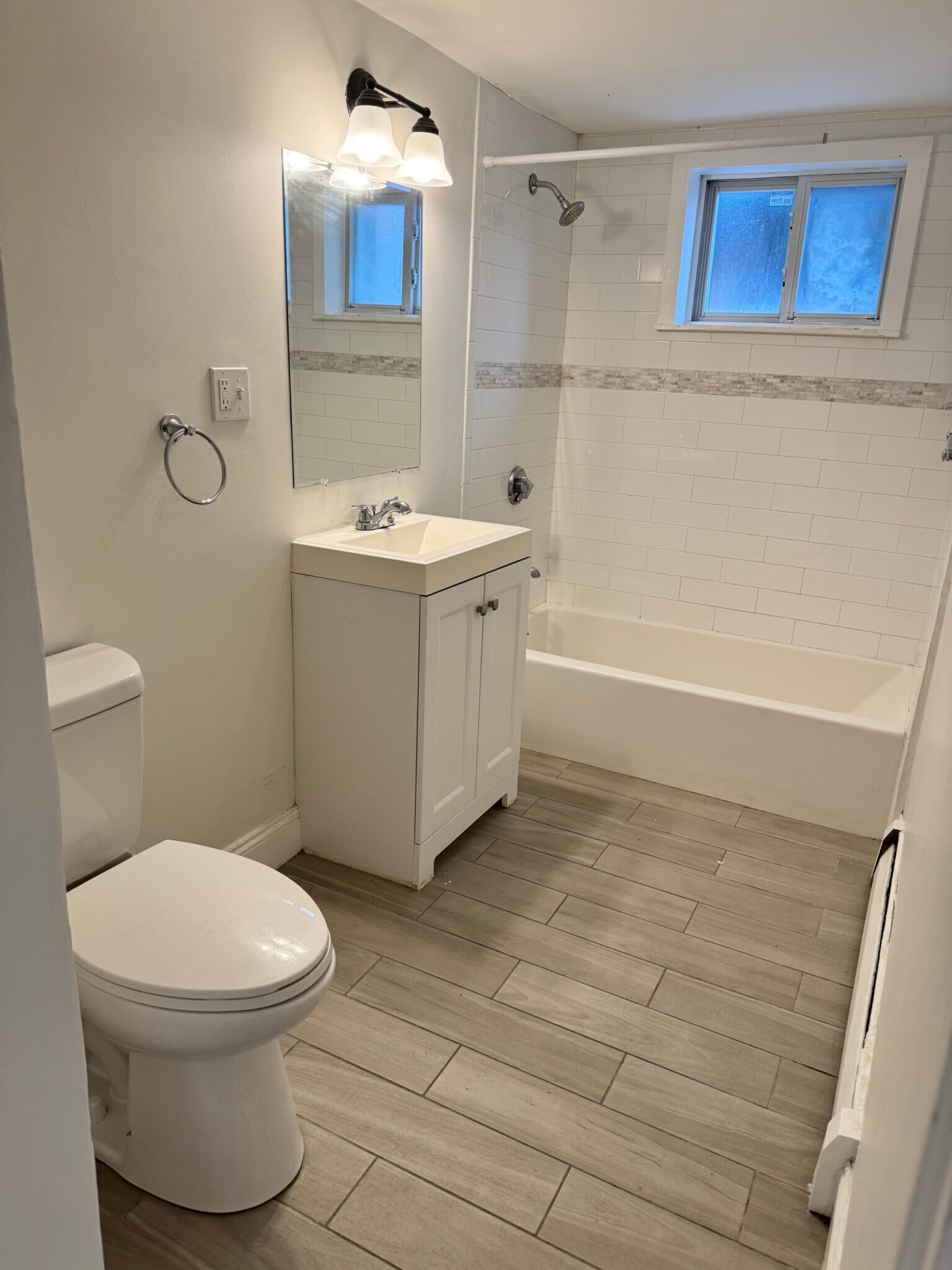 Building Photo - 63 Selkirk Rd