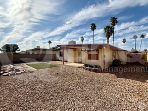 Building Photo - 1719 E Broadmor Dr