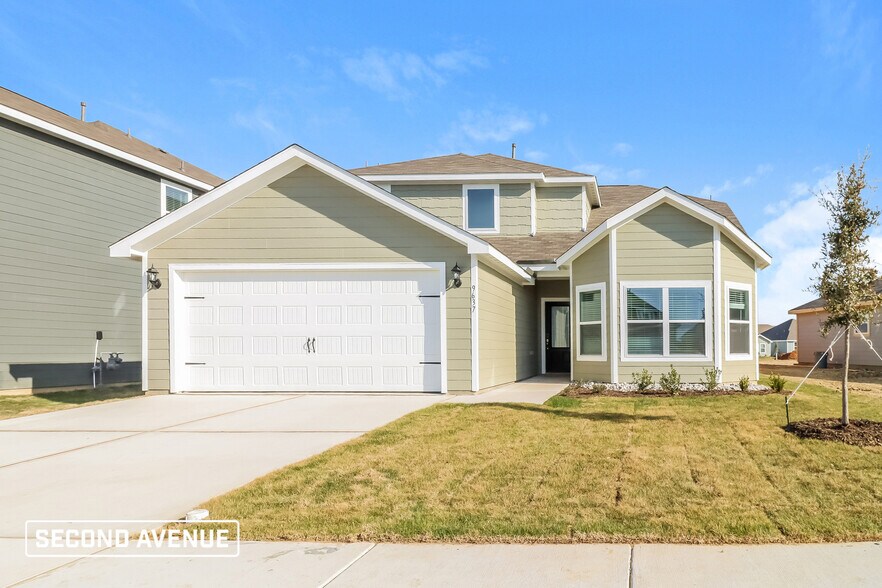 Building Photo - 9637 Sierra Grande Dr