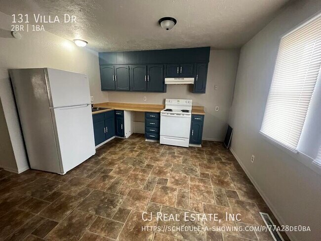 Building Photo - 131 Villa Dr