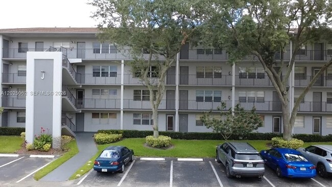 Building Photo - 101 SW 132nd Way