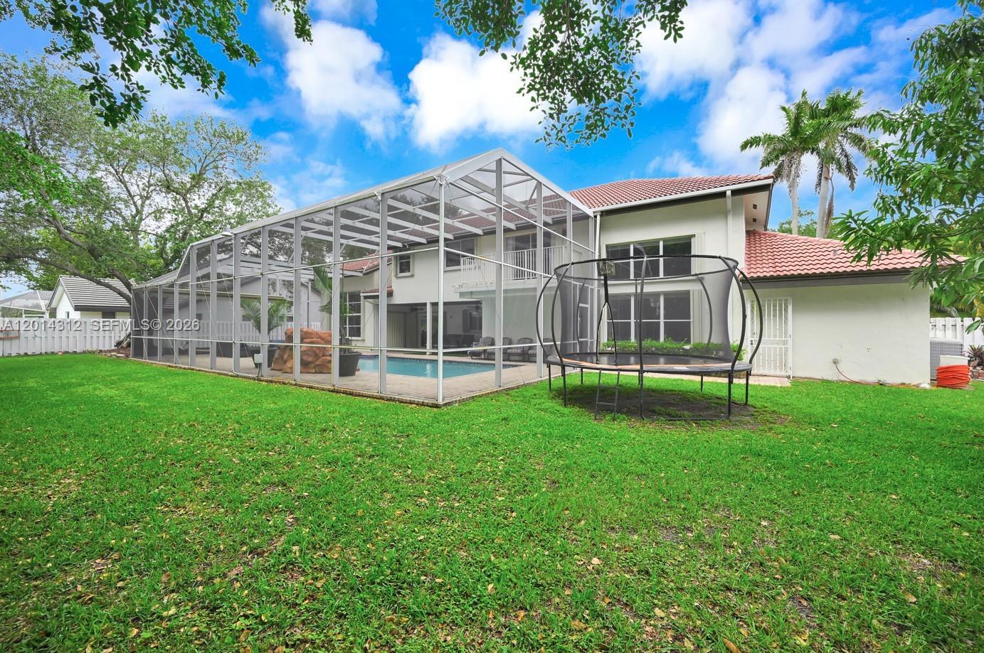 Building Photo - 9866 SW 111th Ter