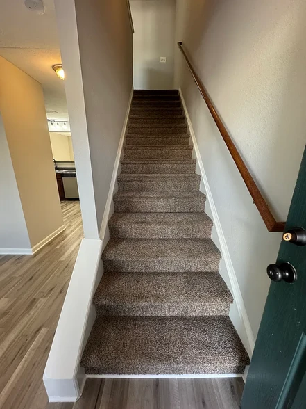 Entry way - 1961 Shaylin Loop