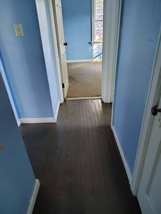 Building Photo - 3.0 bedroom in Anderson Indiana 46016