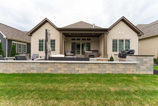 Building Photo - 6096 Deer Bluff Pl
