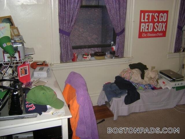 Building Photo - 56 Queensberry St