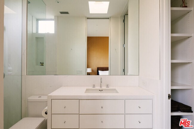Building Photo - 1470 Carla Ridge