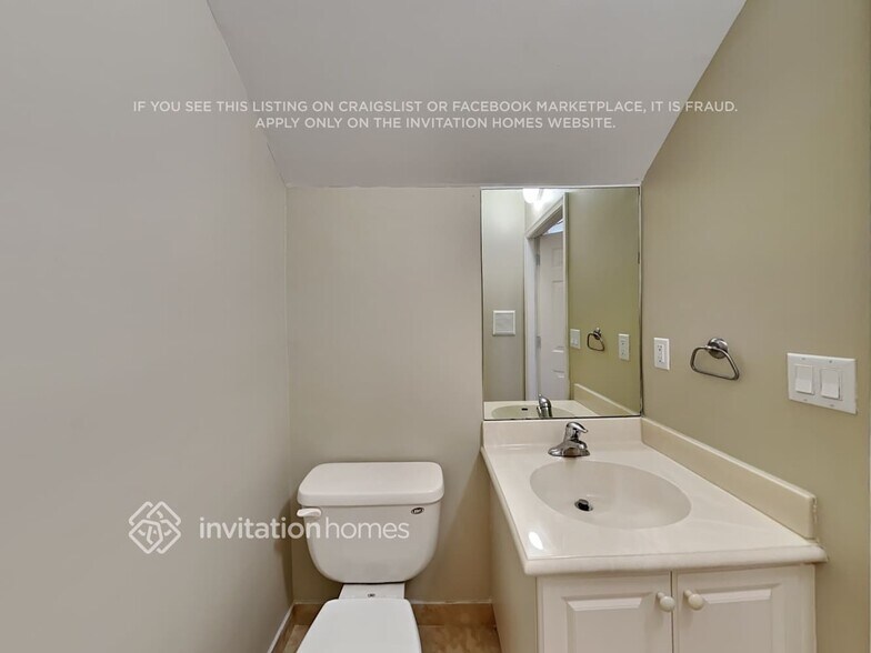 Building Photo - 4119 Parkside Dr