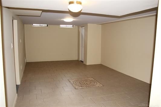 Building Photo - 27221 Arlington Dr