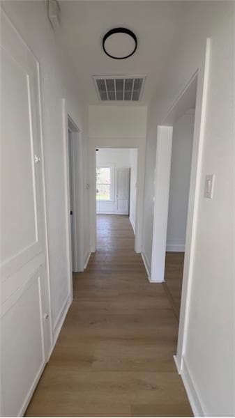 Building Photo - 1613 Live Oak Ave