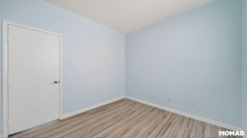 Building Photo - 1903 Giant Pine Ave