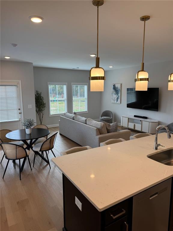 Building Photo - 1925 APPIAN Aly