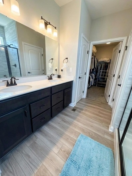 Building Photo - 6800 Green Isle Ln