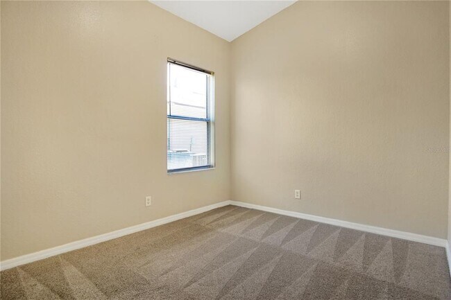 Building Photo - 290 Tower View Dr W