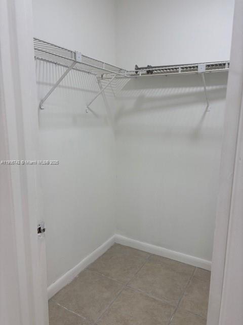 Building Photo - 10592 Royal Palm Blvd