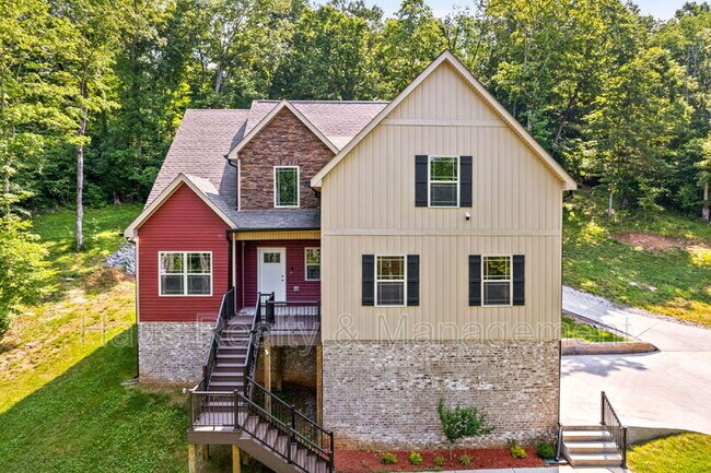 Primary Photo - 6466 Hwy 48 N