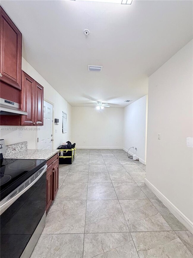 Building Photo - 1830 NW 1st St