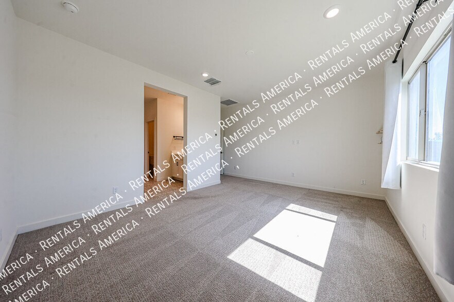 Building Photo - 12557 W Citrus Wy