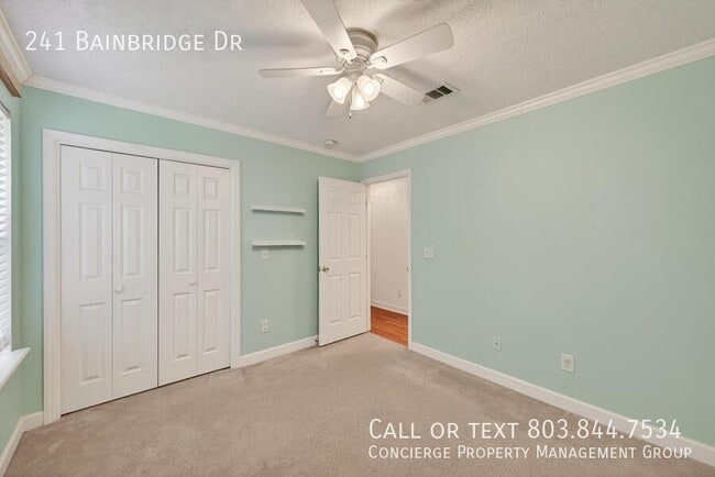 Building Photo - 241 Bainbridge Dr