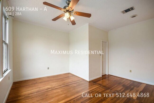 Building Photo - 609 Harthan-A