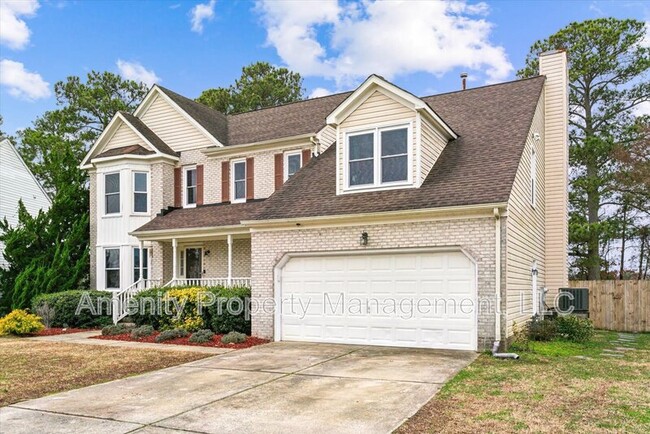 Building Photo - 141 Pine Creek Dr