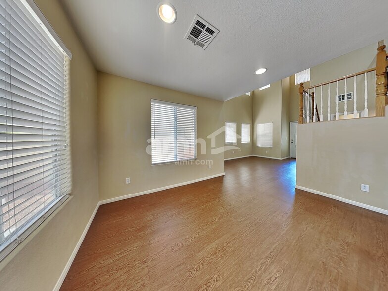 Building Photo - 8350 Fort Hallock Ave