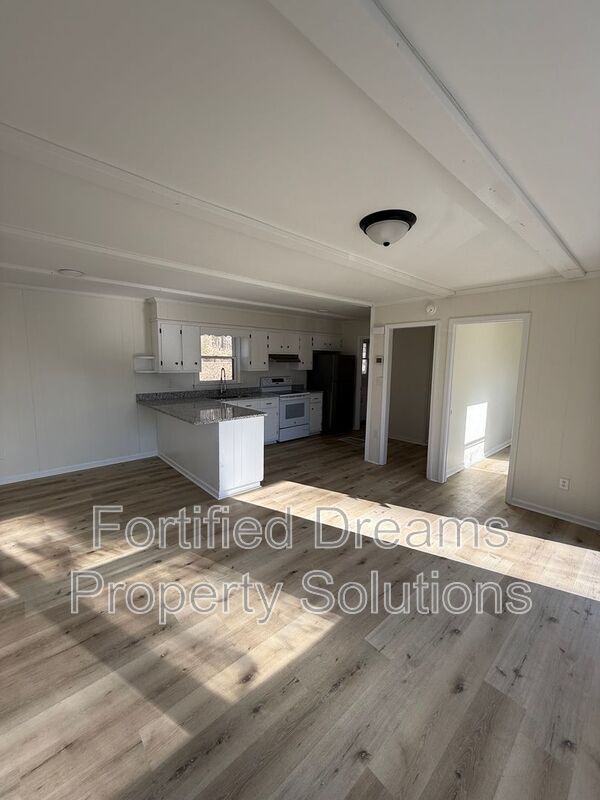 Building Photo - 176 Coble Cir