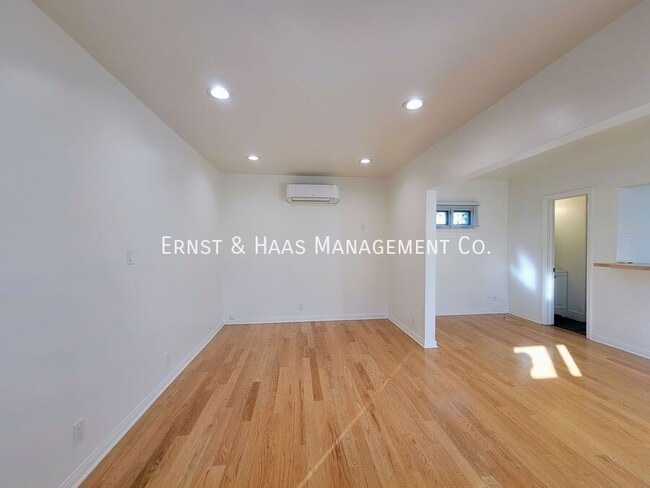 Building Photo - 3735 Cerritos Ave